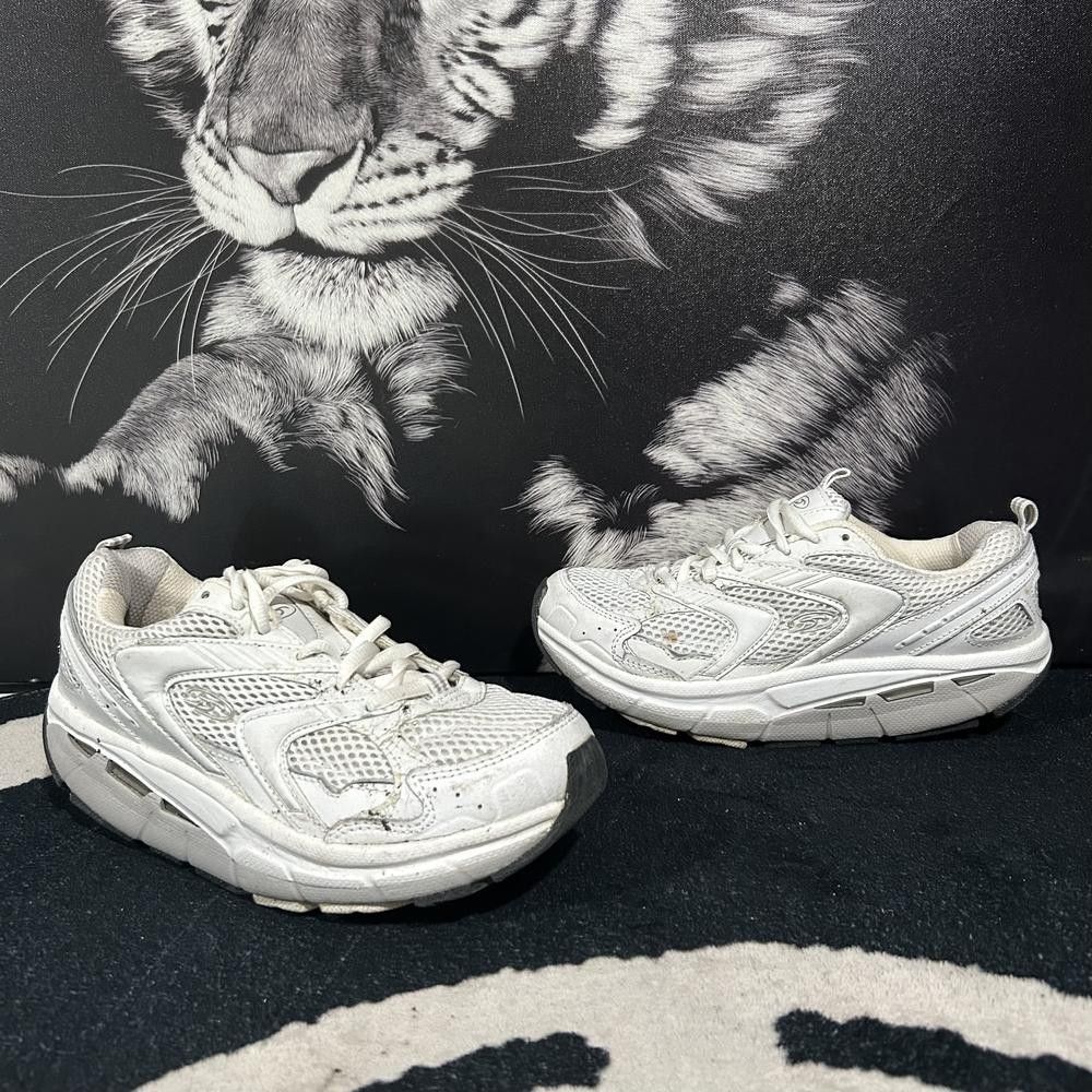 Dr. Scholl's Athletic Sneaker Women's 8 White Mesh Gym Sports Walking Workout